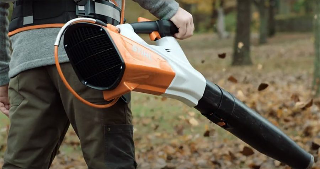 Biella - Rubato un soffiatore dal furgone di un dipendente comunale